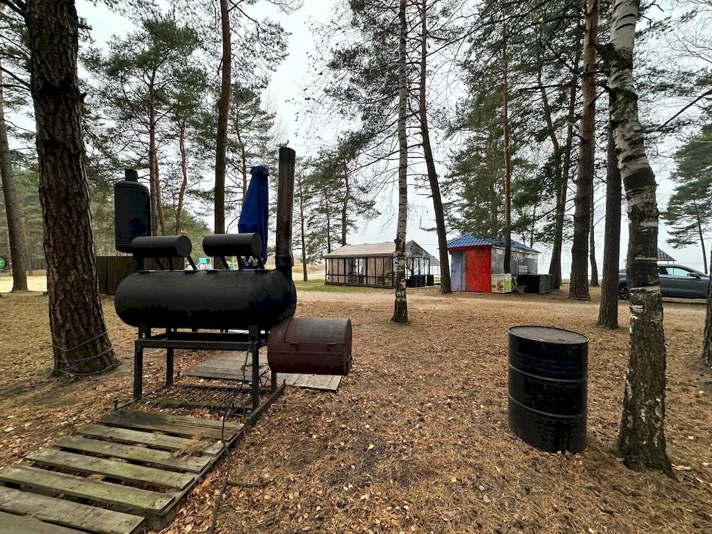 Кафе с летней террасой на Минском море