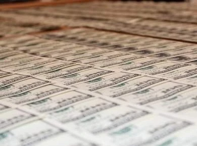 У предпринимателя из Минска изъяли 1,2 млн долларов наличными.